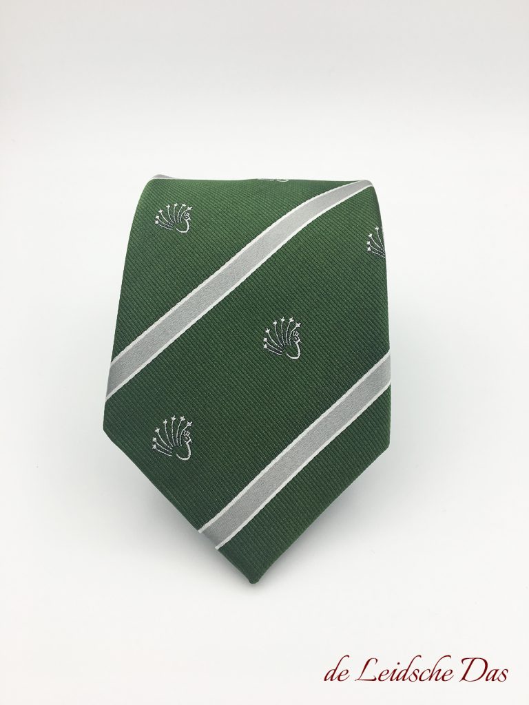 Order customized neckties online - Neckties woven in your custom made necktie design